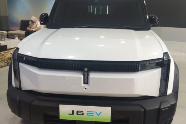 Galeri Penjualan Mobil Chery 2